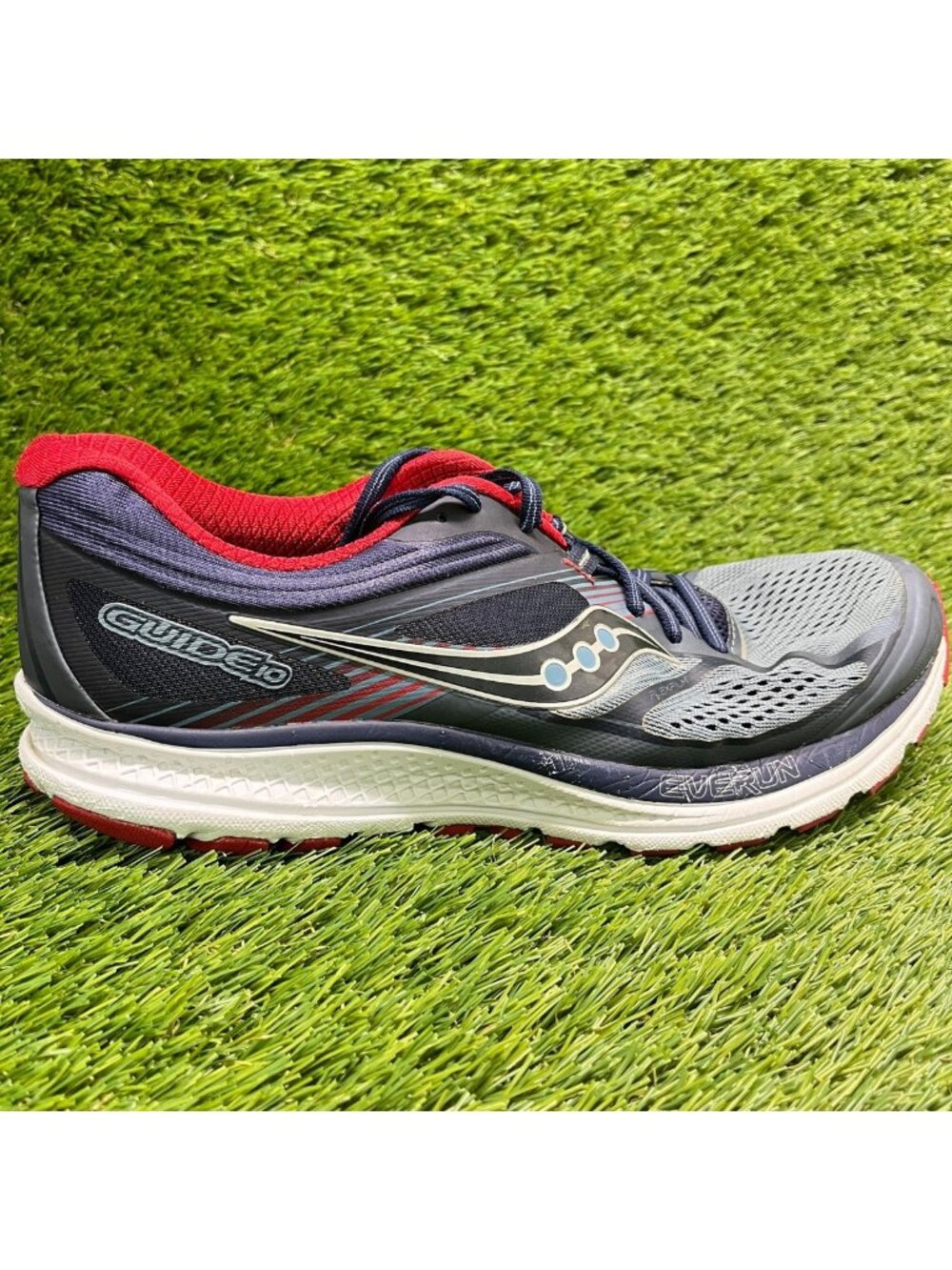 Saucony Guide 10 Mens Size 9.5 Gray Navy Red Athletic Running Shoes Sneakers